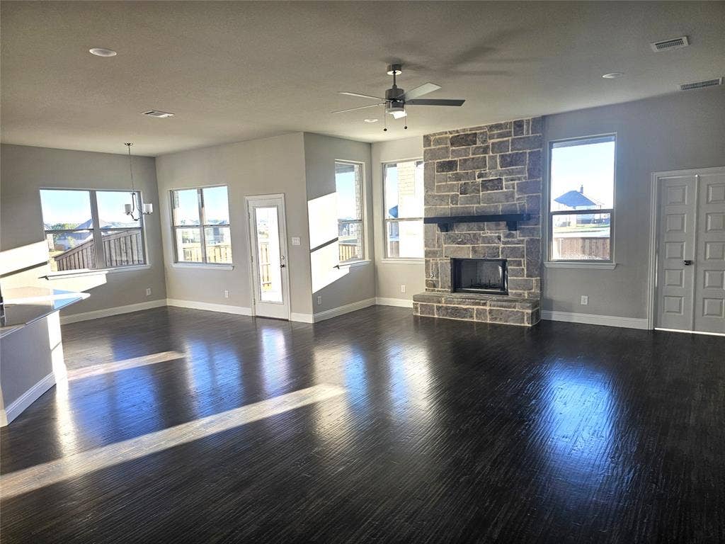 11925 Serval Street, Godley, TX 76044 11925 Serval Street, Godley, TX 76044
