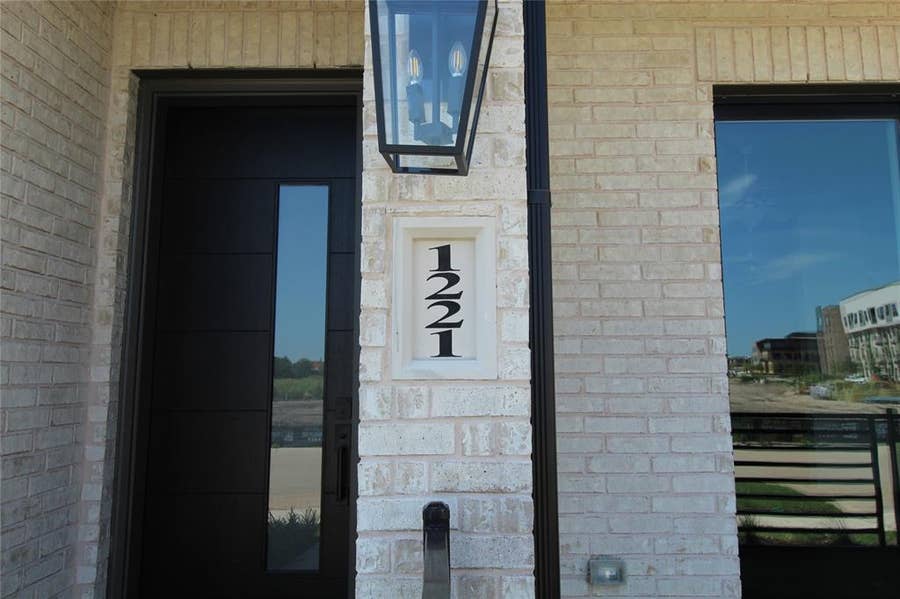 Property photo for 1221 Doris May Drive, Allen, TX