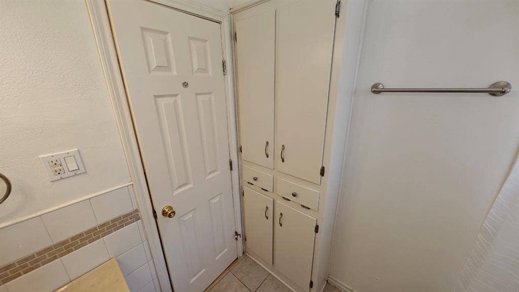 12225 Schroeder Road, Dallas, TX 75243