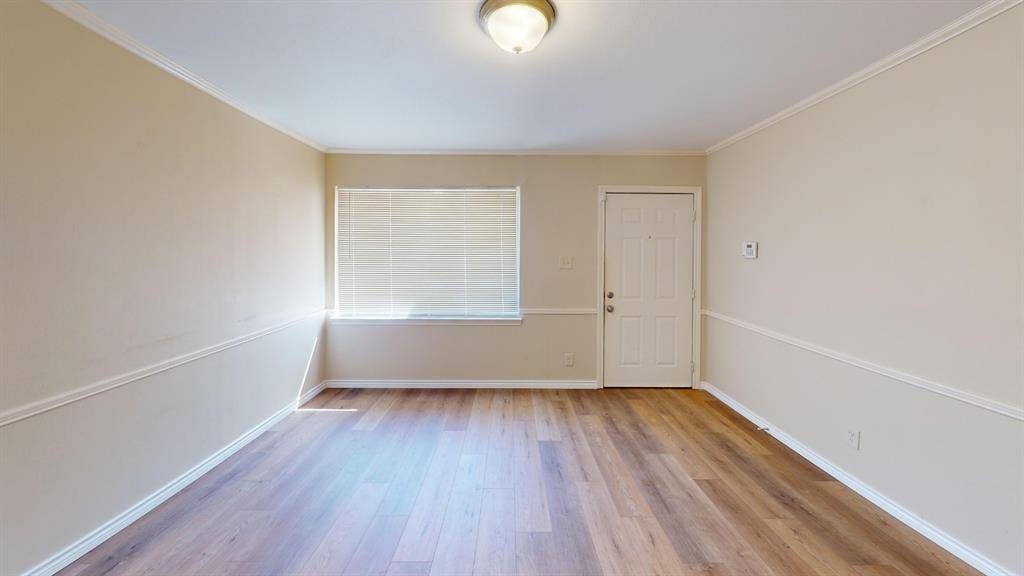 12225 Schroeder Road, Dallas, TX 75243