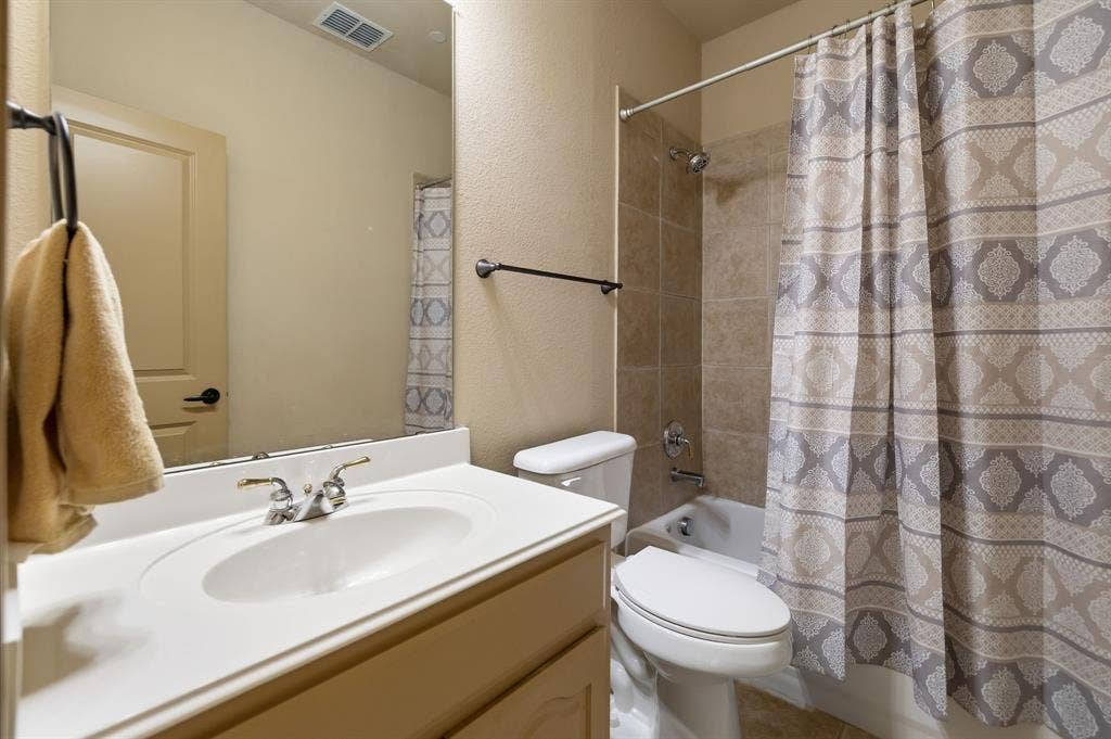 8340 Library Street, Frisco, TX 75034 8340 Library Street, Frisco, TX 75034