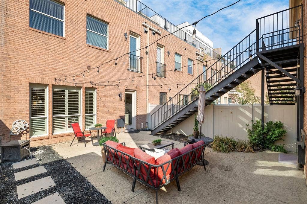 8340 Library Street, Frisco, TX 75034 8340 Library Street, Frisco, TX 75034