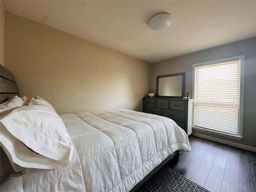1533 W Spring Creek Parkway, Plano, TX 75023