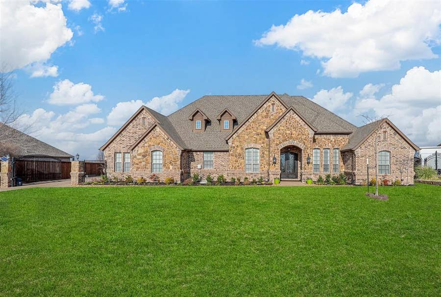 Property photo for 12416 Dido Vista Court, Fort Worth, TX