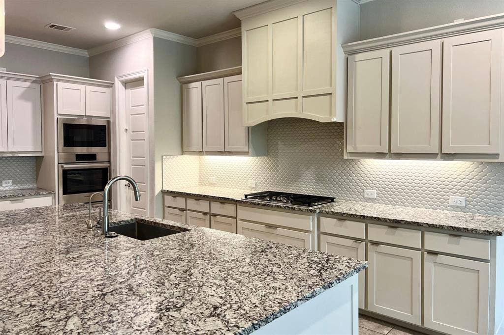 880 Saint Peter Lane, Prosper, TX 75078 880 Saint Peter Lane, Prosper, TX 75078