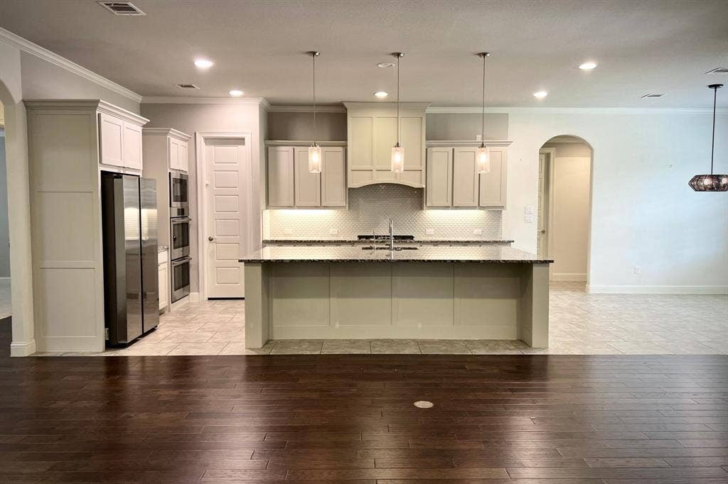 880 Saint Peter Lane, Prosper, TX 75078 880 Saint Peter Lane, Prosper, TX 75078