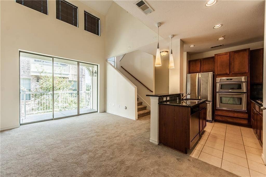 2012 Azure Pointe, Richardson, TX 75080 2012 Azure Pointe, Richardson, TX 75080
