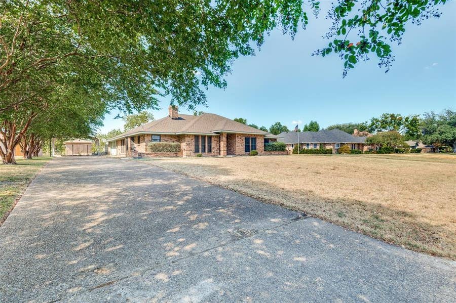 Property photo for 508 Estate Lane, Terrell, TX