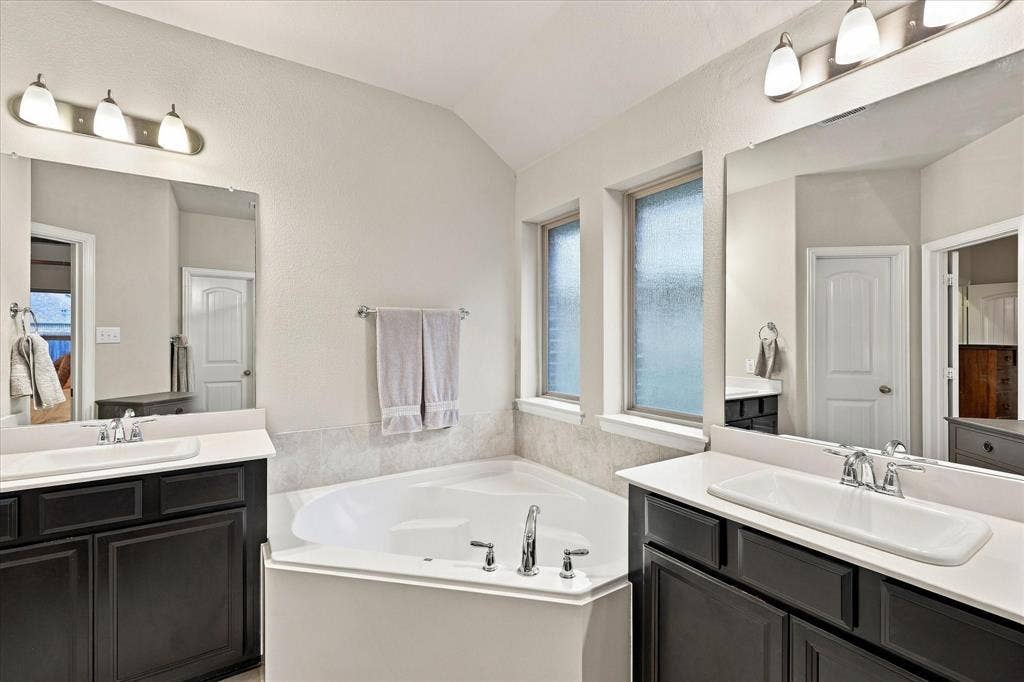 2008 Rosebury Lane, Forney, TX 75126
