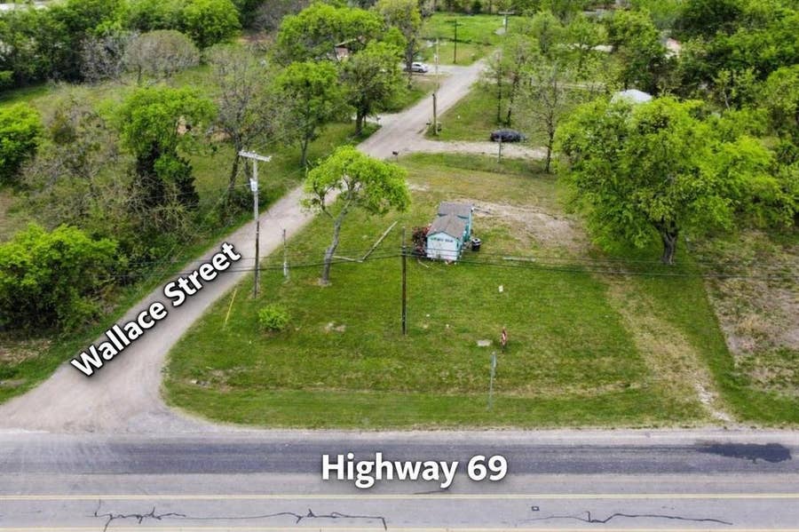 Property photo for 101 Wallace Street, Lone Oak, TX