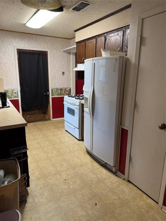 408 Hillcreek Drive, Whitehouse, TX 75791 408 Hillcreek Drive, Whitehouse, TX 75791