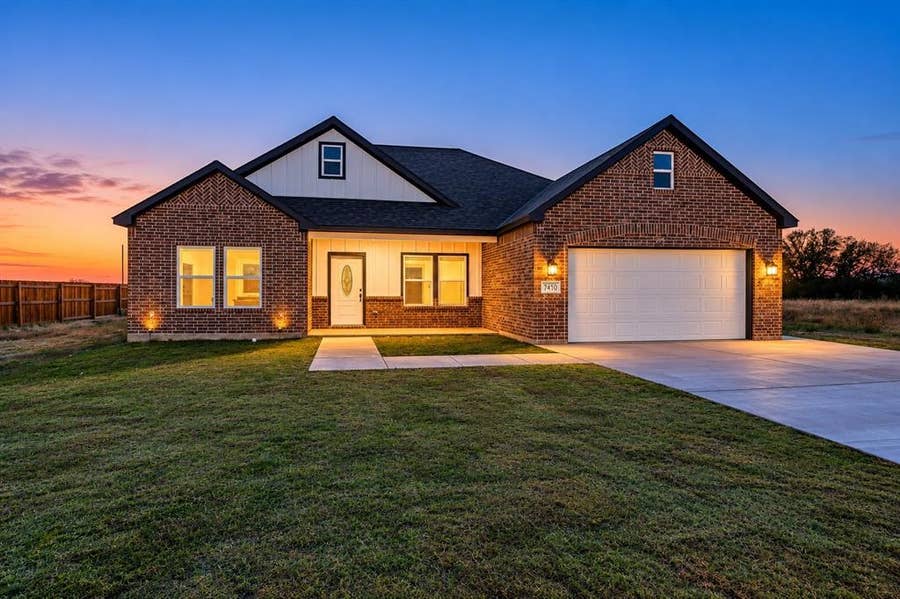 Property photo for 740 Section House Road, Alma, TX