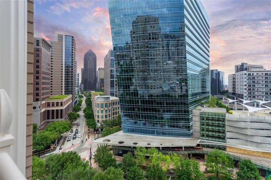 Property photo for 2525 N PEARL Street, #1004, Dallas, TX