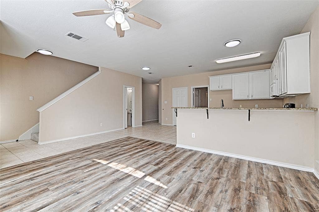 8659 Holly Street, Frisco, TX 75034 8661 Holly Living Room