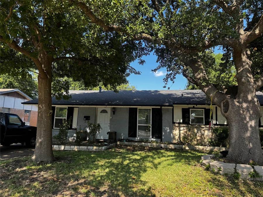 Property photo for 110 N Bowser Road, Richardson, TX