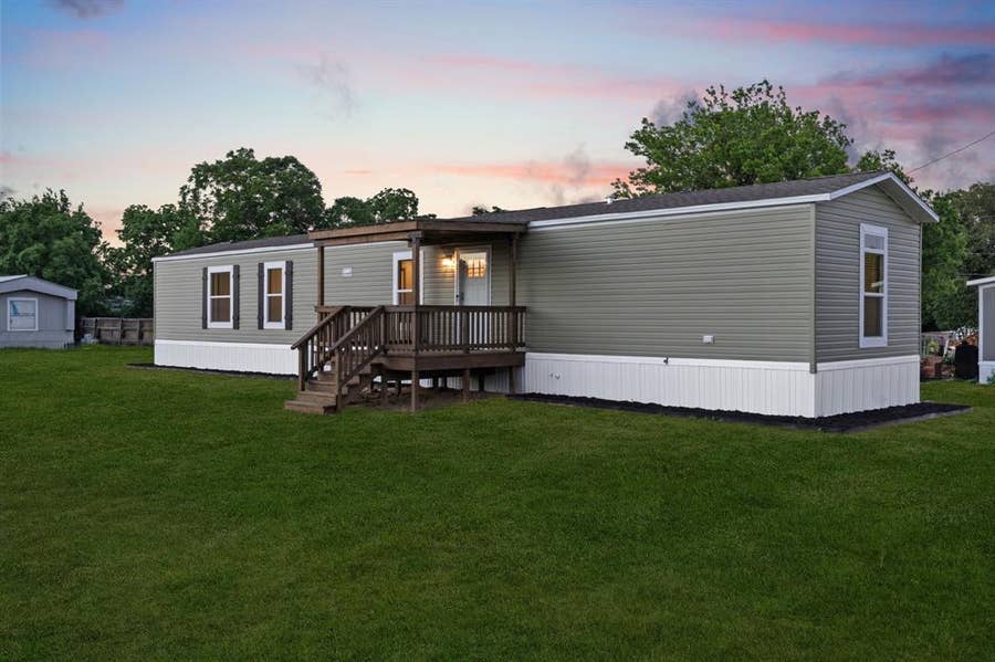 Property photo for 238 Vaughn, Gun Barrel City, TX
