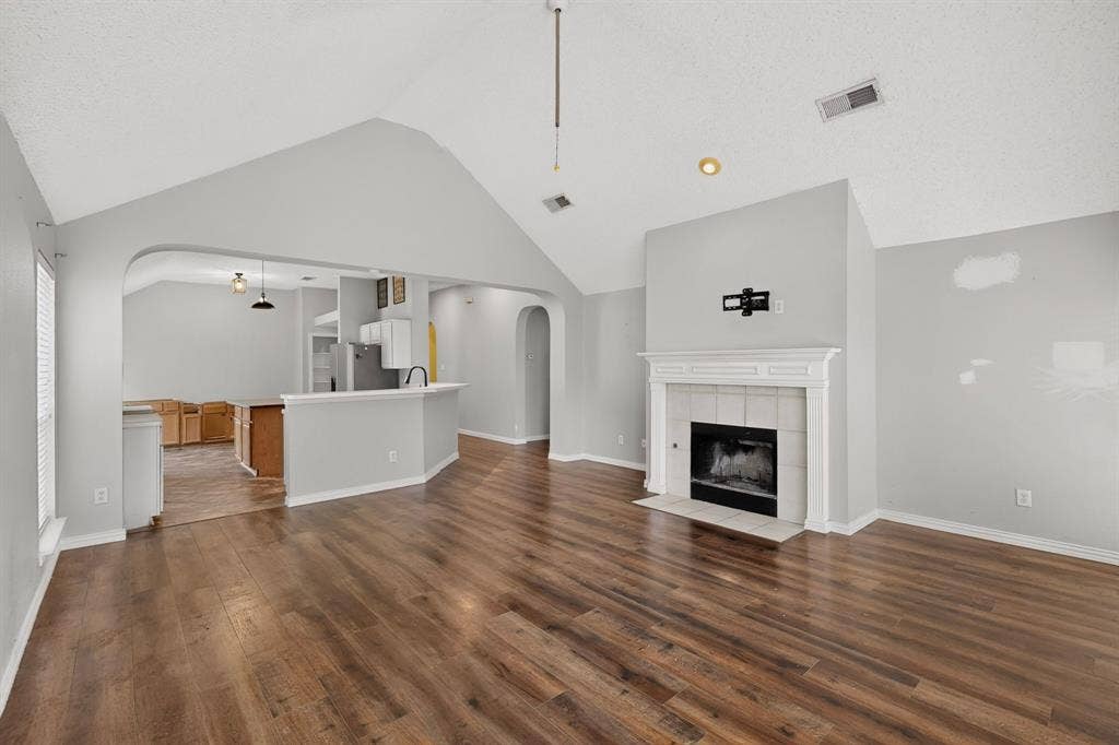 4617 Belladonna Drive, Fort Worth, TX 76123