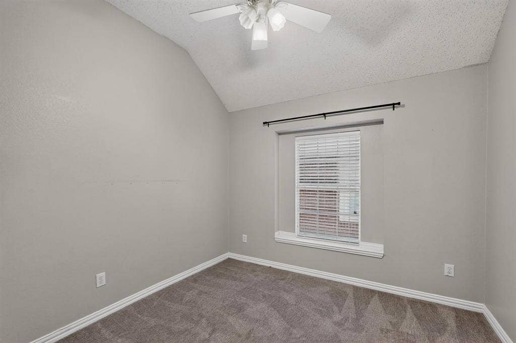 4617 Belladonna Drive, Fort Worth, TX 76123