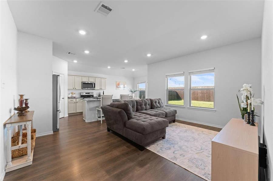 Property photo for 1322 Community Way, Royse City, TX