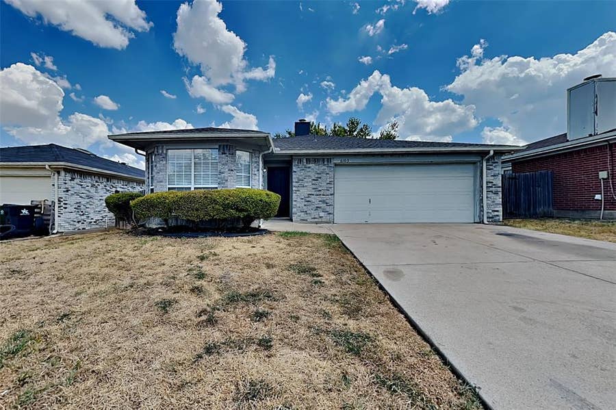 Property photo for 6103 King William Drive, Arlington, TX