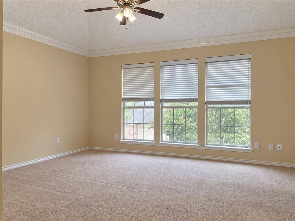 8723 Stonecrest Drive, Irving, TX 75063 8723 Stonecrest Drive, Irving, TX 75063