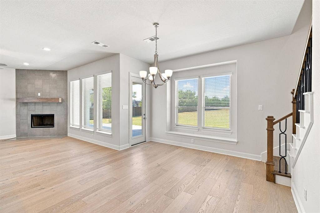 801 Brandi Ridge Drive, Midlothian, TX 76065 801 Brandi Ridge Drive, Midlothian, TX 76065
