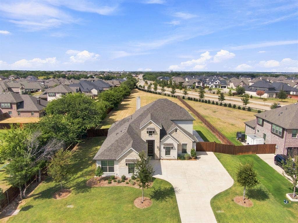 801 Brandi Ridge Drive, Midlothian, TX 76065 801 Brandi Ridge Drive, Midlothian, TX 76065