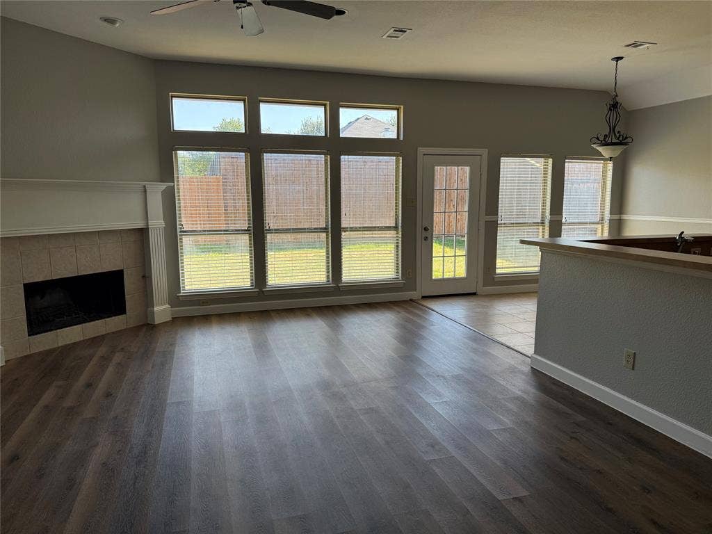 12301 Cajun Drive, Frisco, TX 75035 12301 Cajun Drive, Frisco, TX 75035