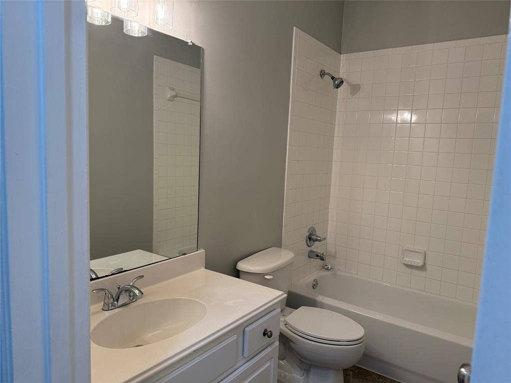 12301 Cajun Drive, Frisco, TX 75035 12301 Cajun Drive, Frisco, TX 75035