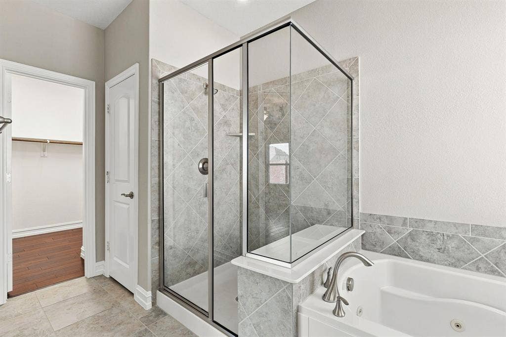 3812 Valachian Circle, McKinney, TX 75071 3812 Valachian Circle, McKinney, TX 75071