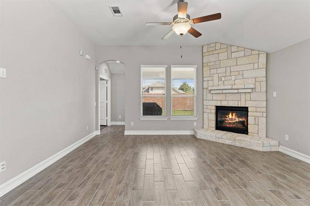 3812 Valachian Circle, McKinney, TX 75071 3812 Valachian Circle, McKinney, TX 75071