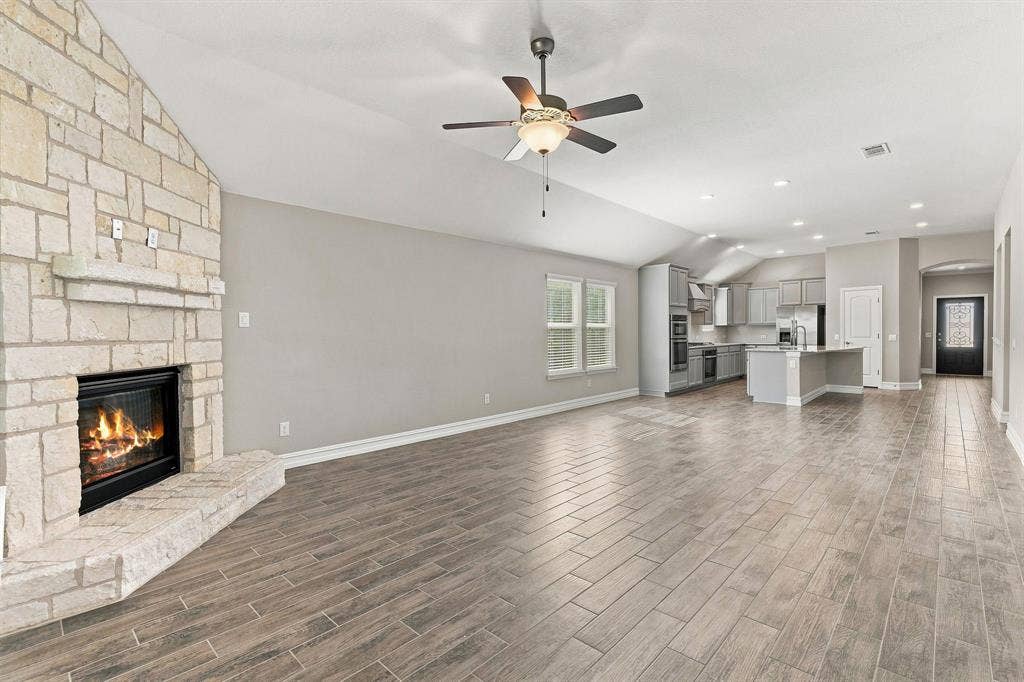 3812 Valachian Circle, McKinney, TX 75071 3812 Valachian Circle, McKinney, TX 75071