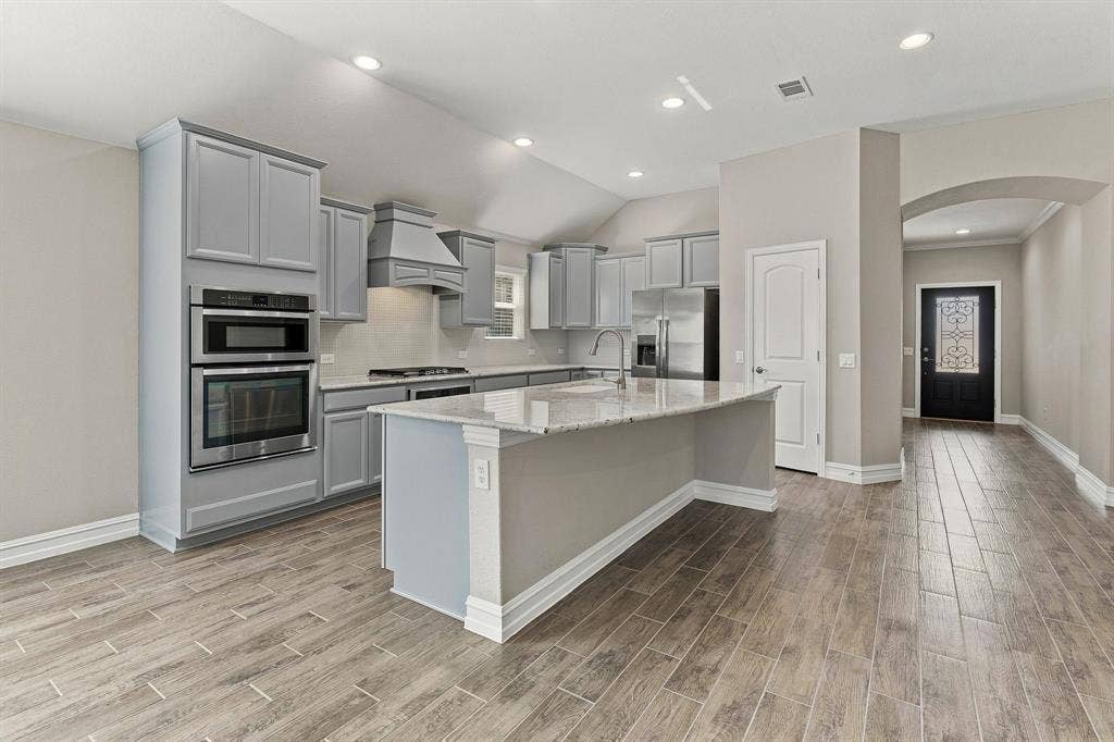 3812 Valachian Circle, McKinney, TX 75071 3812 Valachian Circle, McKinney, TX 75071
