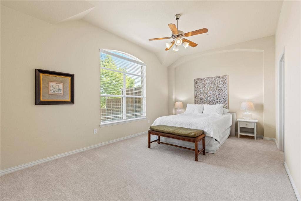 2821 Fordham Road, Plano, TX 75025 The Primary Bedroom has new carpet and is nicely sized.
