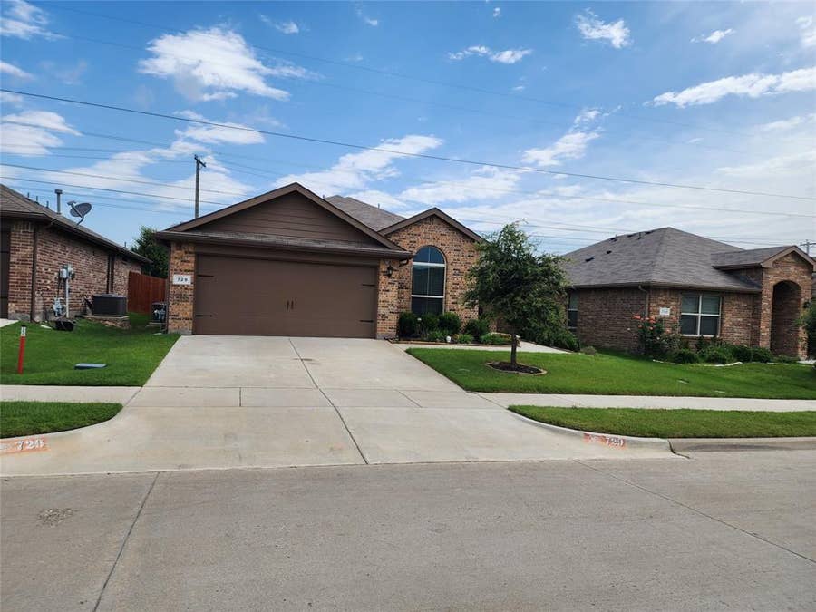 Property photo for 729 Watson Way, Crowley, TX