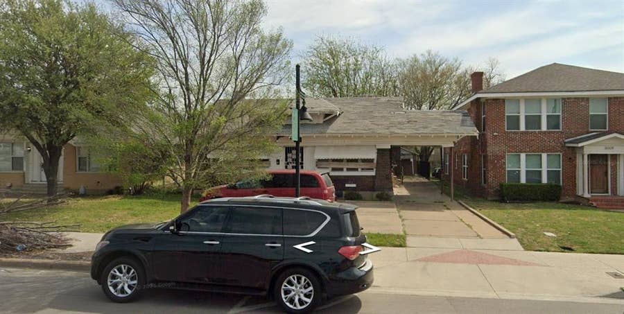 Property photo for 3005 Hemphill Street, Fort Worth, TX