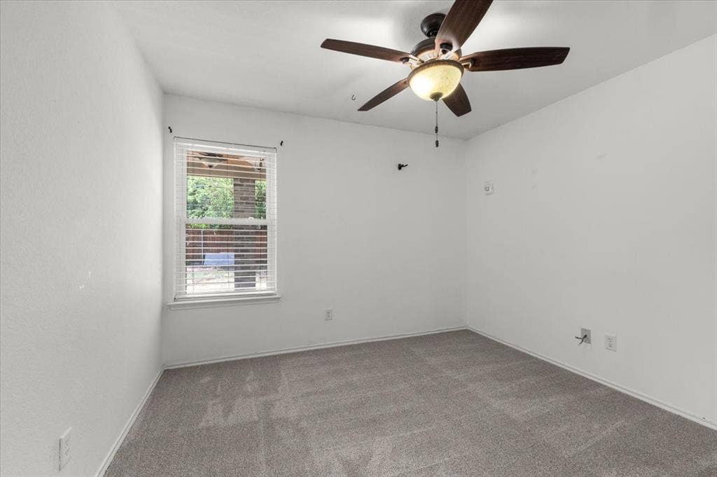1139 Baja Drive, Grand Prairie, TX 75052 1139 Baja Drive, Grand Prairie, TX 75052