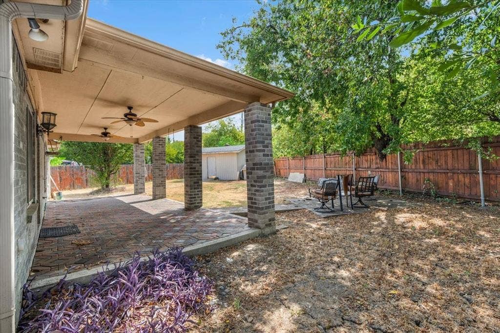 1139 Baja Drive, Grand Prairie, TX 75052 1139 Baja Drive, Grand Prairie, TX 75052