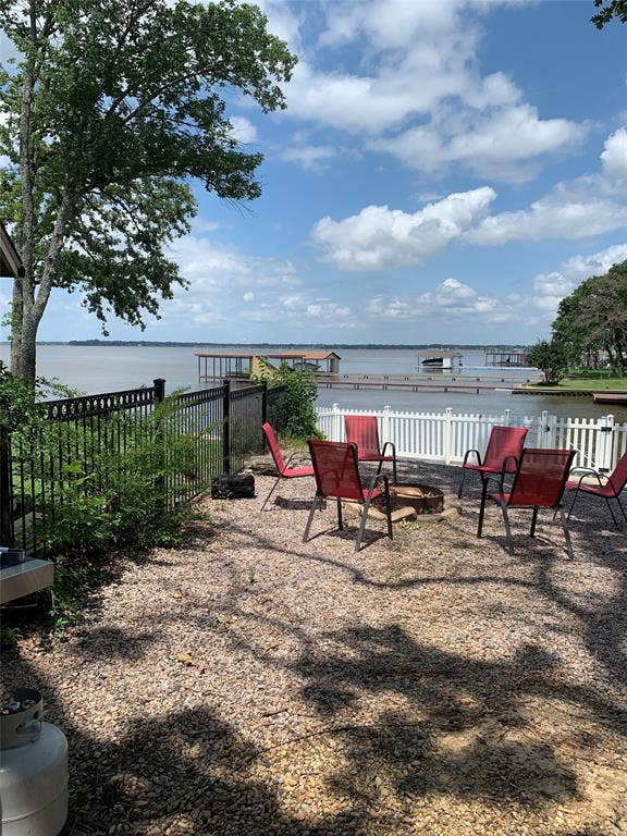 102 Shore Line Drive, Tool, TX 75143 102 Shore Line Drive, Tool, TX 75143
