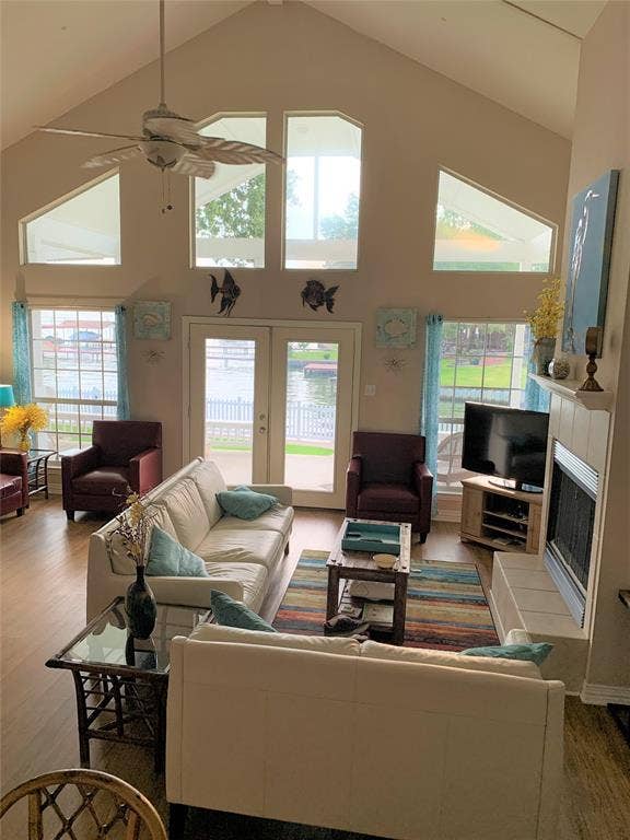 102 Shore Line Drive, Tool, TX 75143 102 Shore Line Drive, Tool, TX 75143