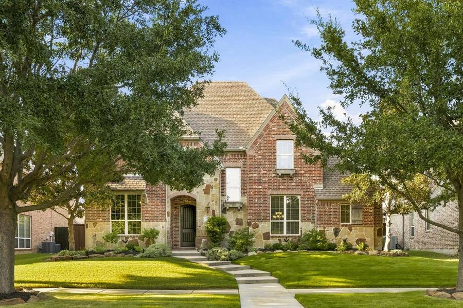 Property photo for 13456 Lyndhurst Drive, Frisco, TX