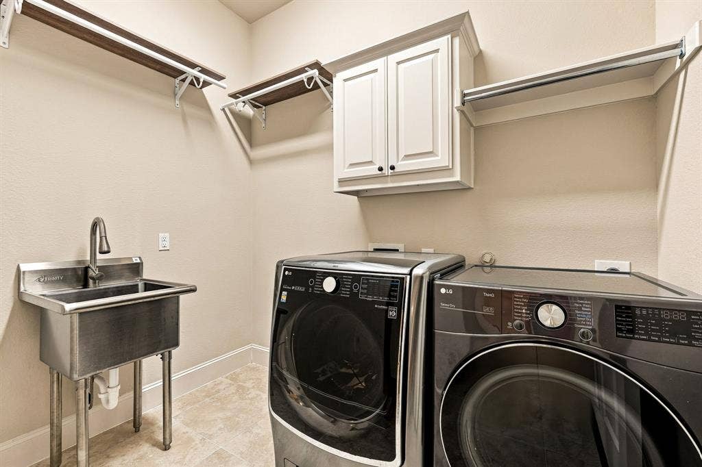 13456 Lyndhurst Drive, Frisco, TX 75035 13456 Lyndhurst Drive, Frisco, TX 75035