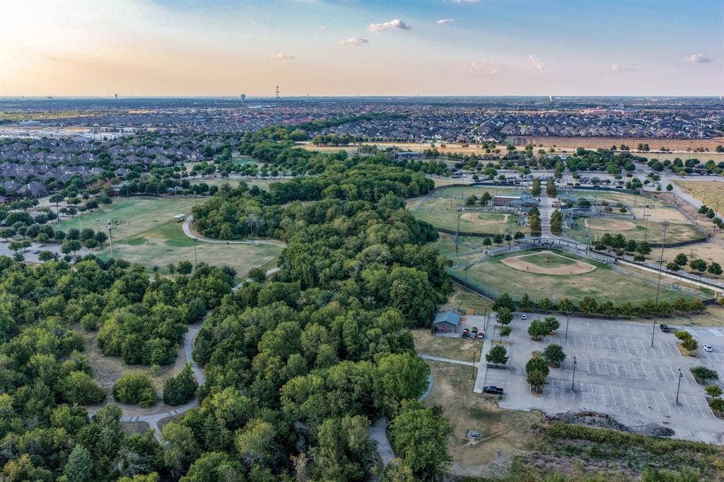 13456 Lyndhurst Drive, Frisco, TX 75035 13456 Lyndhurst Drive, Frisco, TX 75035