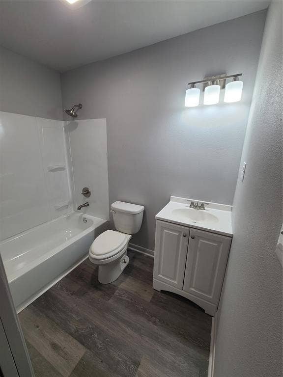 519 Dearborn Street, Waco, TX 76704 Primary Bathroom