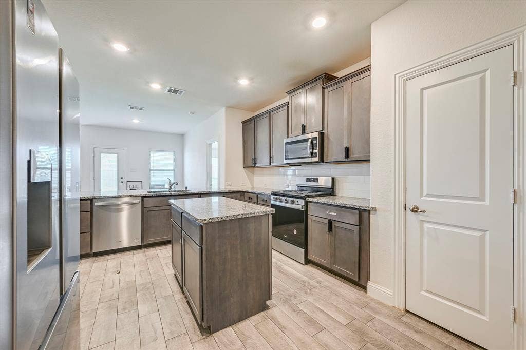 4016 Windswept Way, Forney, TX 75126 4016 Windswept Way, Forney, TX 75126