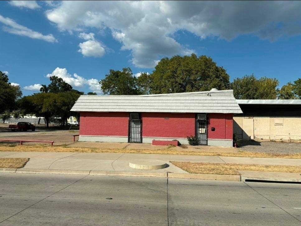 4606 Botham Jean Boulevard, Dallas, TX 75215 4606 Botham Jean Boulevard, Dallas, TX 75215