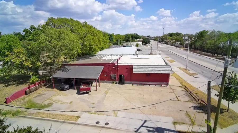 Property photo for 4606 Botham Jean Boulevard, Dallas, TX