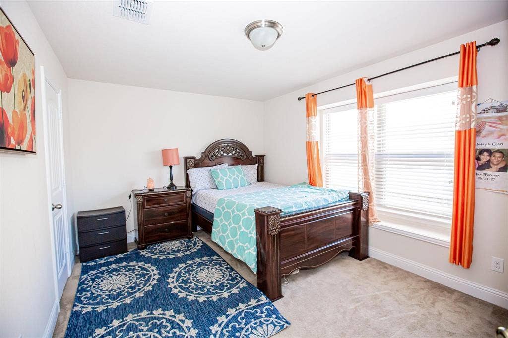 1002 Nail Lane, Euless, TX 76040 1002 Nail Lane, Euless, TX 76040