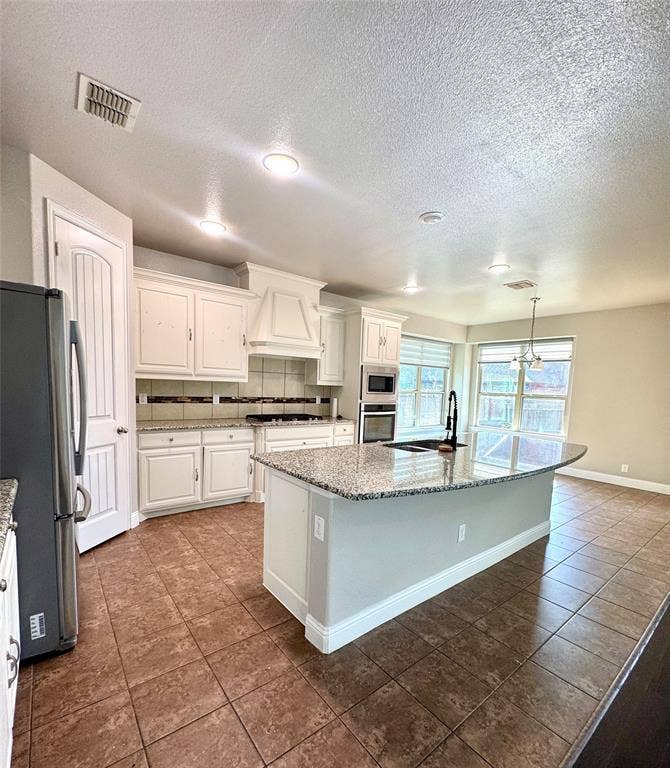1002 Nail Lane, Euless, TX 76040 1002 Nail Lane, Euless, TX 76040