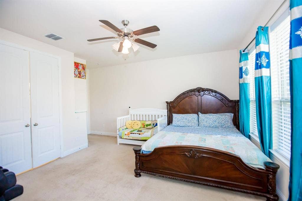 1002 Nail Lane, Euless, TX 76040 1002 Nail Lane, Euless, TX 76040